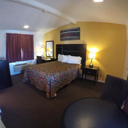 Indio Holiday Motel Δωμάτιο φωτογραφία