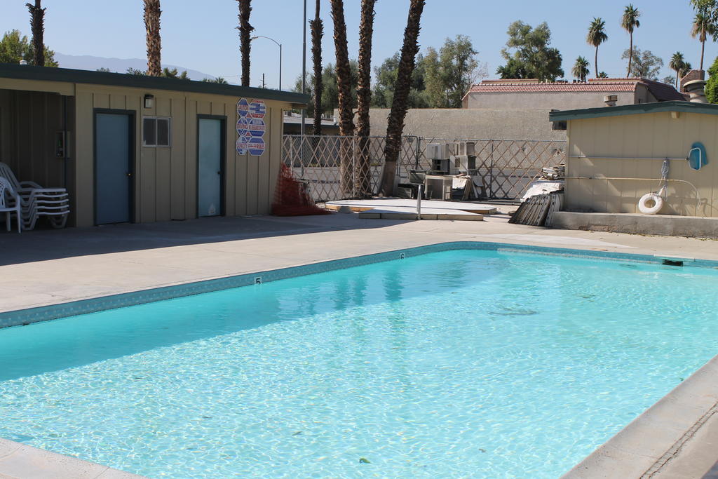 Indio Holiday Motel Εξωτερικό φωτογραφία