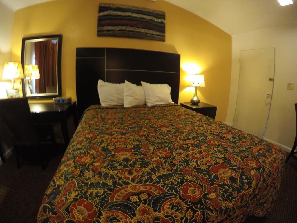 Indio Holiday Motel Εξωτερικό φωτογραφία