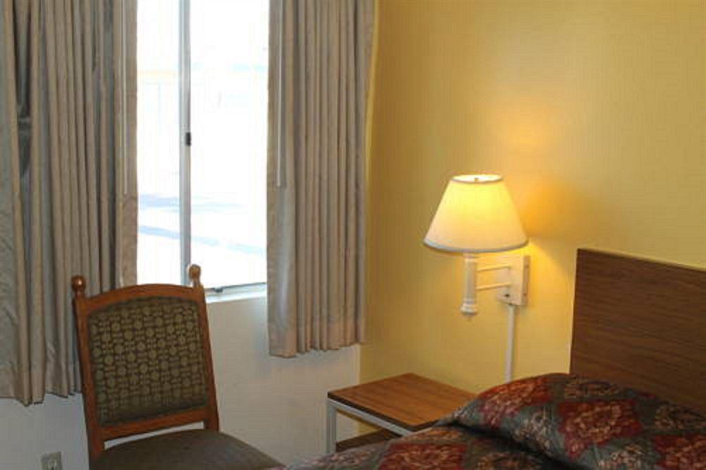 Indio Holiday Motel Εξωτερικό φωτογραφία