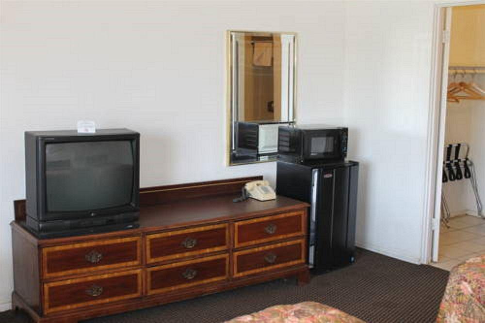 Indio Holiday Motel Εξωτερικό φωτογραφία